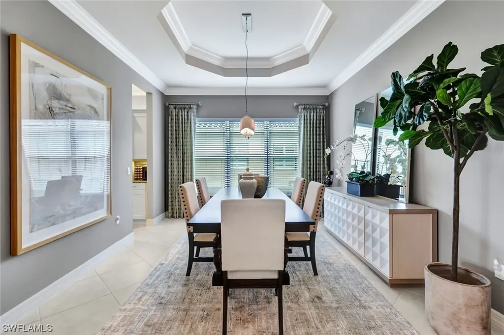 2708 Crystal Way Naples FL 34119