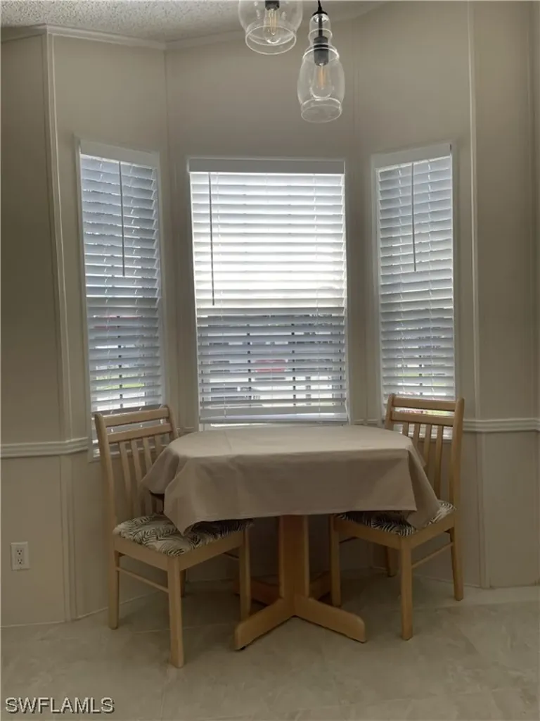 97 Isle Of Saint Thomas Naples FL 34114