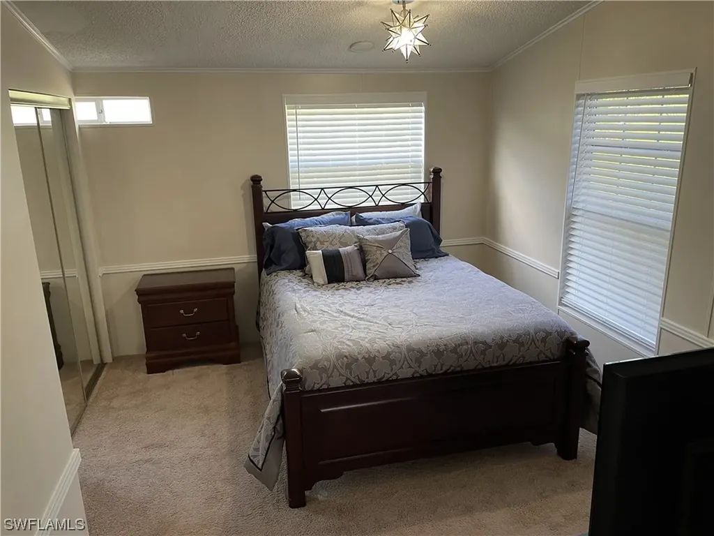 97 Isle Of Saint Thomas Naples FL 34114