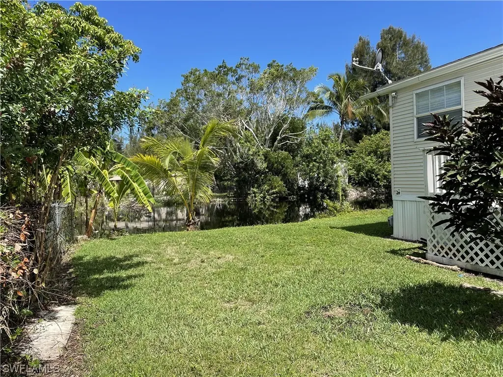 97 Isle Of Saint Thomas Naples FL 34114