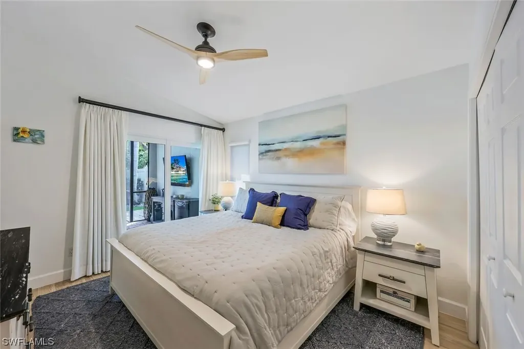 808 100th Avenue N Naples FL 34108