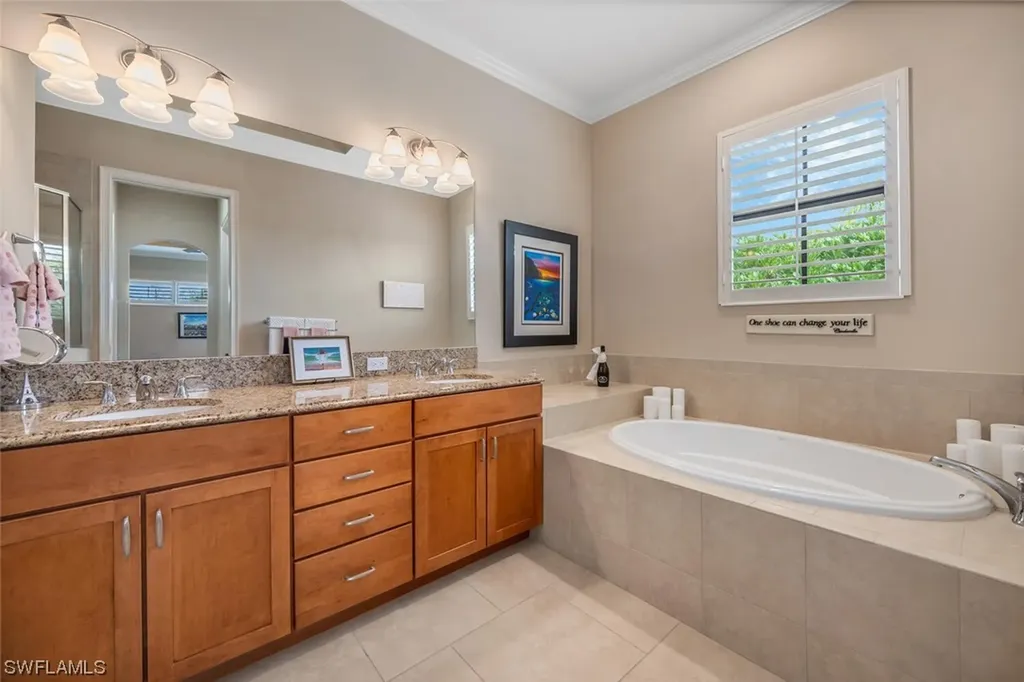 7892 Cordoba Place Naples FL 34113
