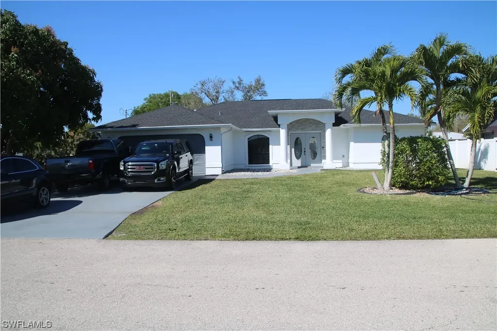 3522 SE 4th Place Cape Coral FL 33904