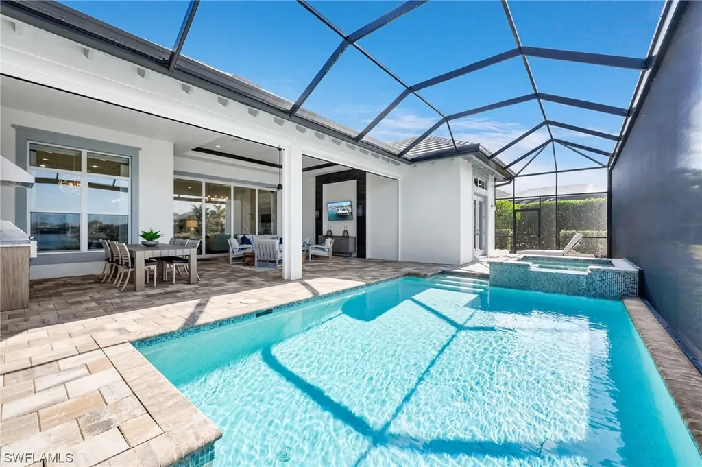 6196 Megans Bay Drive Naples FL 34113