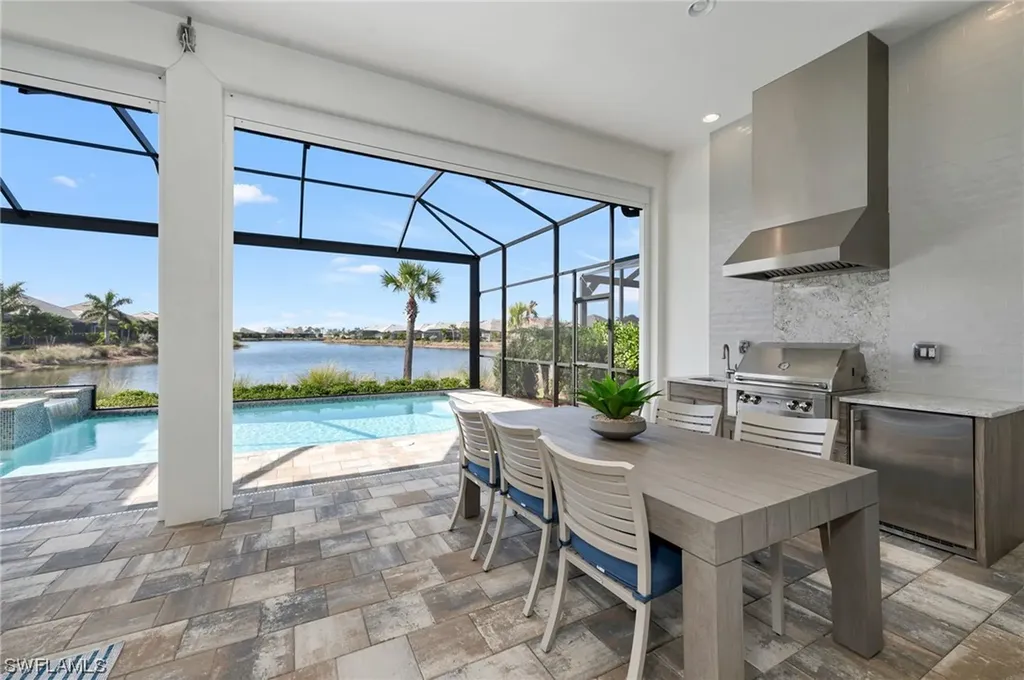 6196 Megans Bay Drive Naples FL 34113
