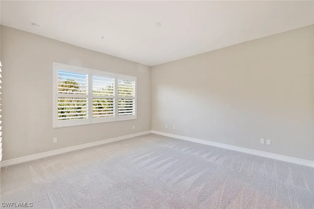 7805 Hawthorne Drive Naples FL 34113