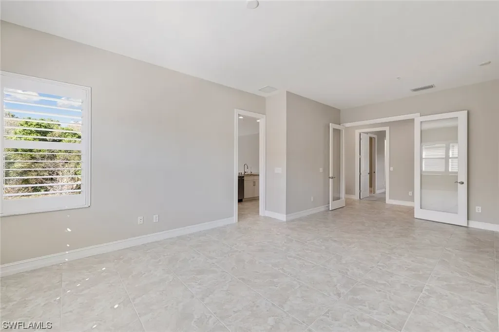 7805 Hawthorne Drive Naples FL 34113