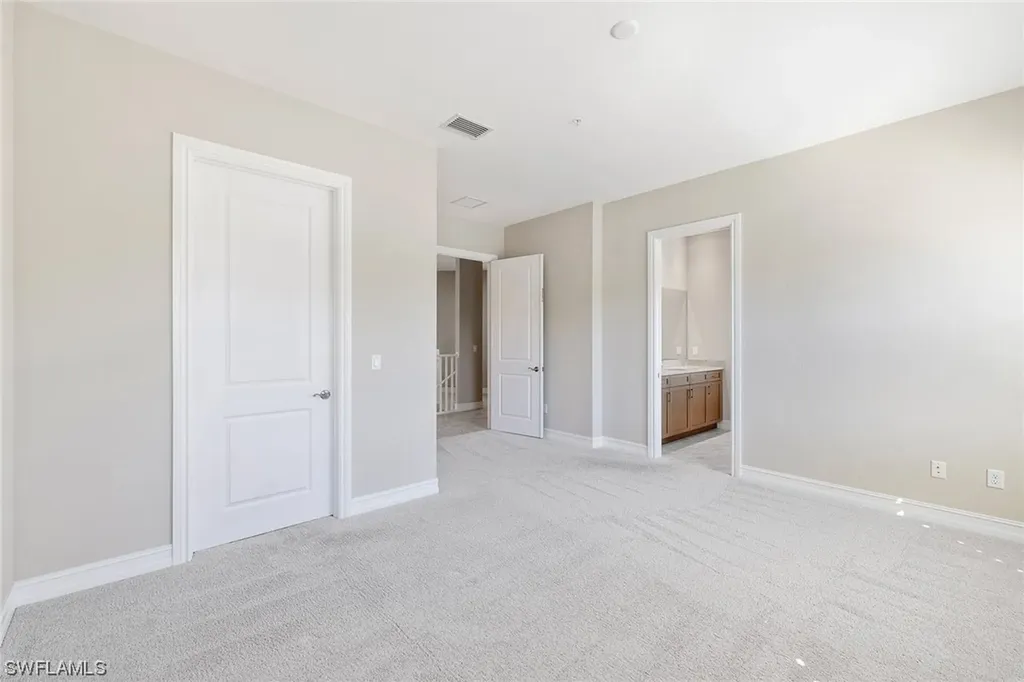 7805 Hawthorne Drive Naples FL 34113