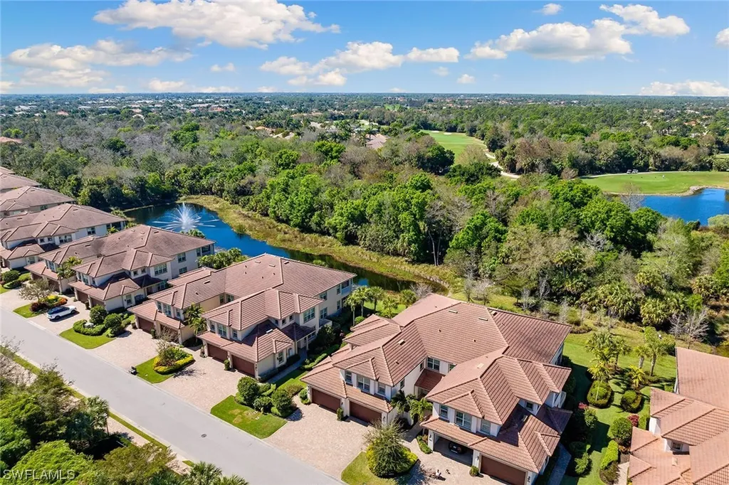 7805 Hawthorne Drive Naples FL 34113