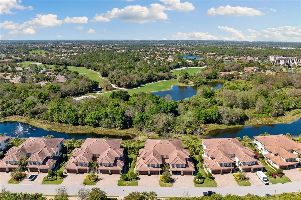 7805 Hawthorne Drive Naples FL 34113