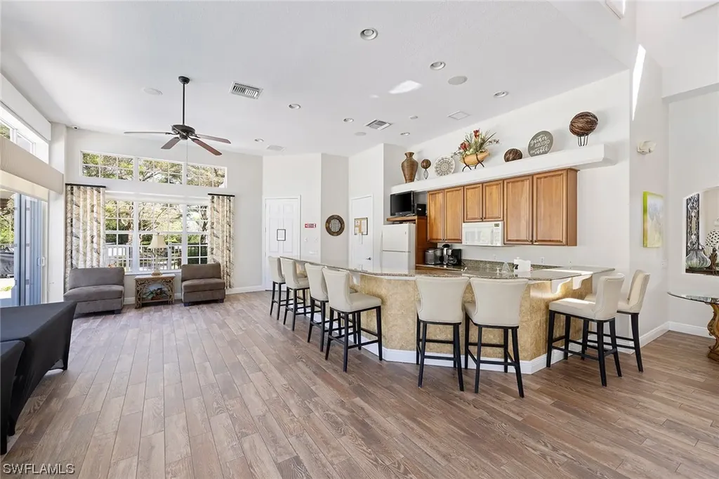 7805 Hawthorne Drive Naples FL 34113