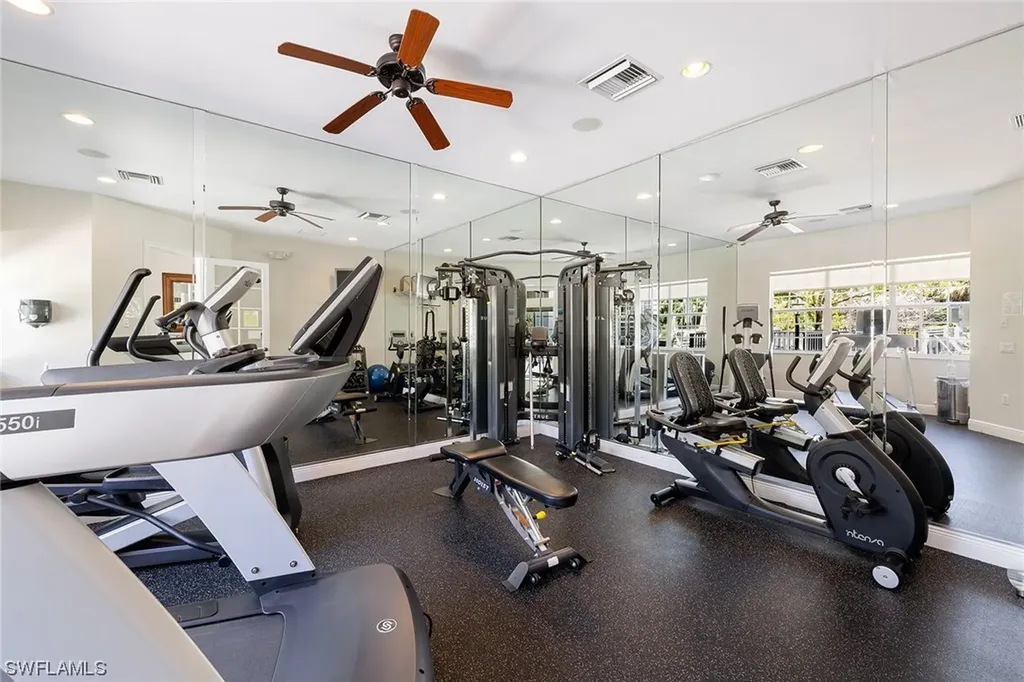 7805 Hawthorne Drive Naples FL 34113