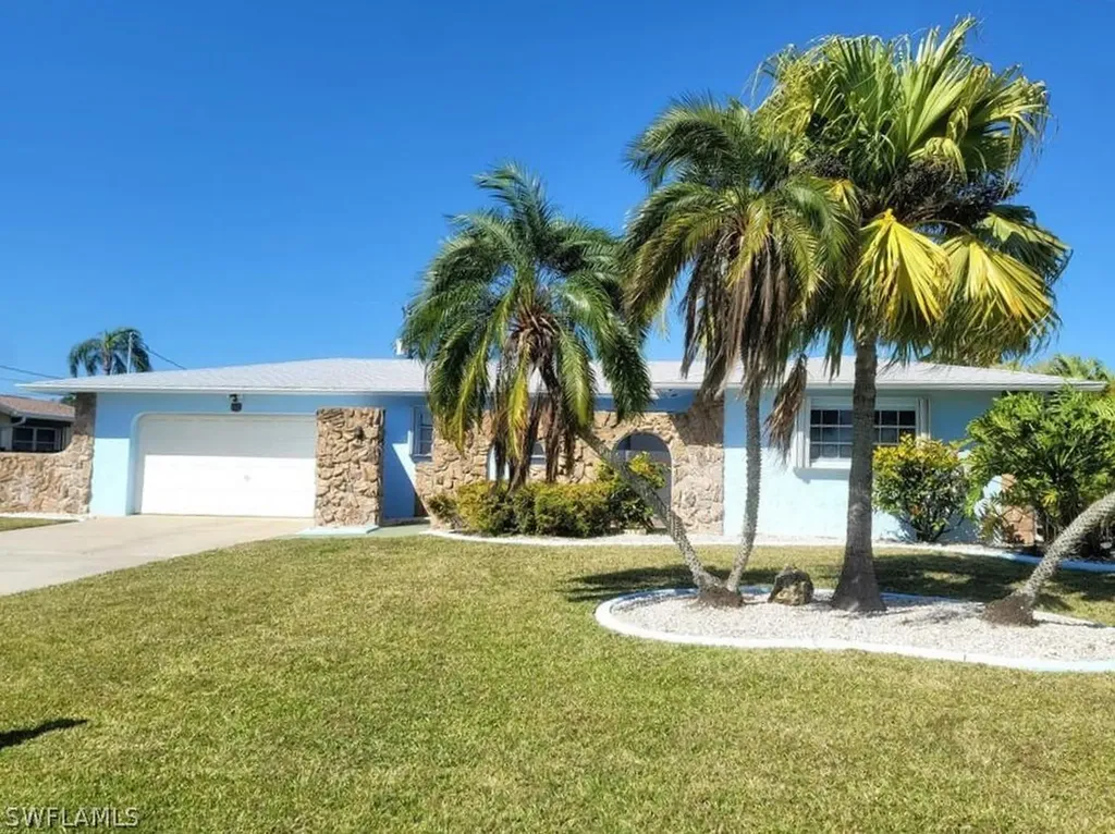 617 Se 36th Street Cape Coral FL 33904