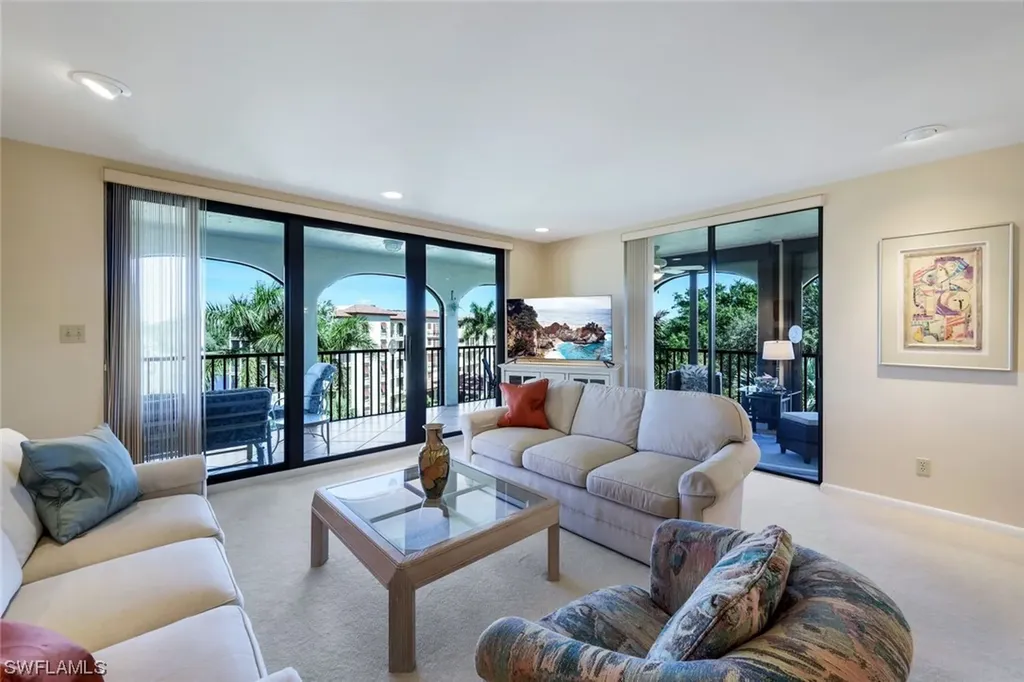 6040 Pelican Bay Boulevard Naples FL 34108