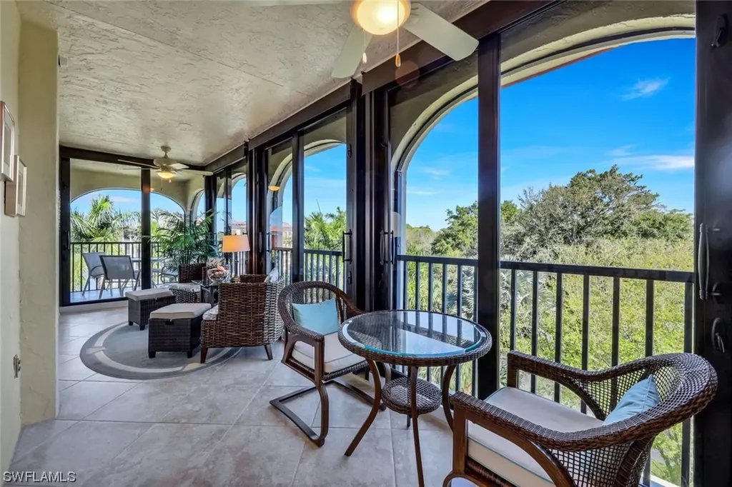 6040 Pelican Bay Boulevard Naples FL 34108