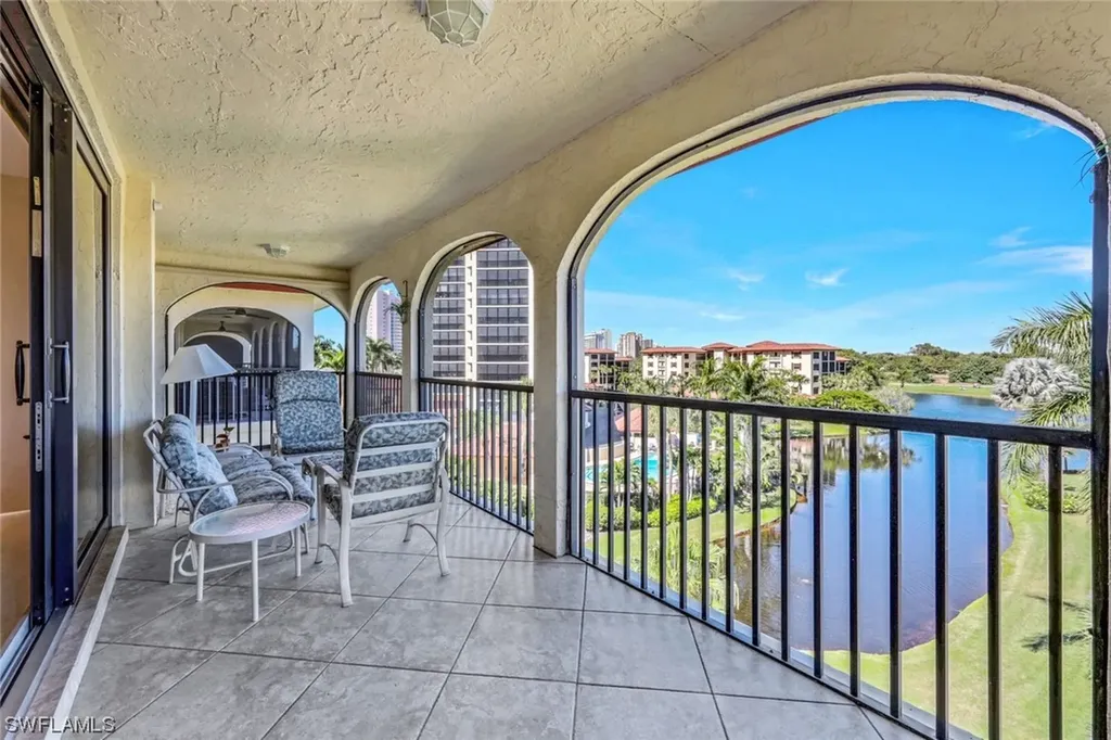 6040 Pelican Bay Boulevard Naples FL 34108