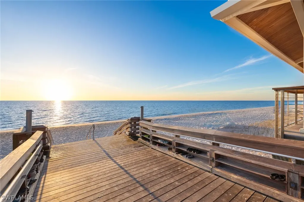6040 Pelican Bay Boulevard Naples FL 34108