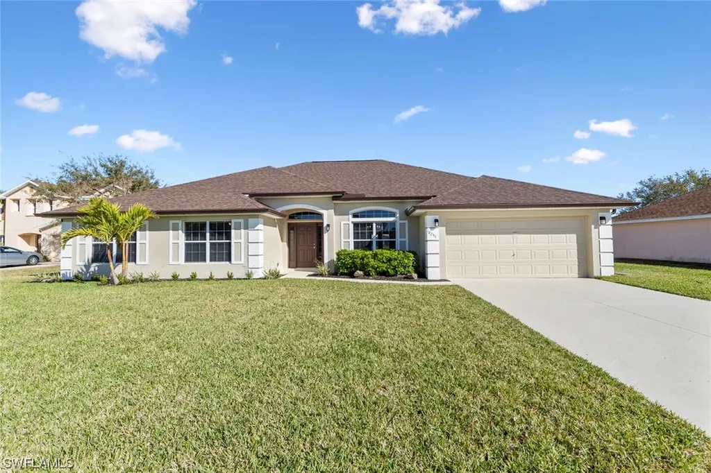 18251 Beauty Berry Court Lehigh Acres FL 33972
