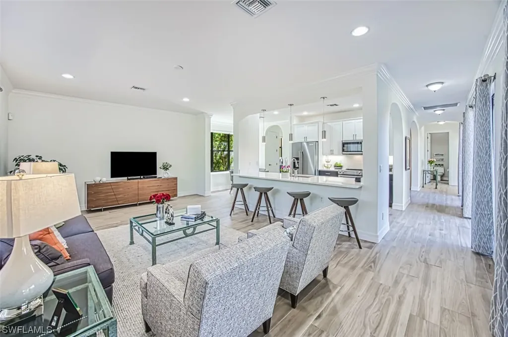 8832 Tropical Court Fort Myers FL 33908