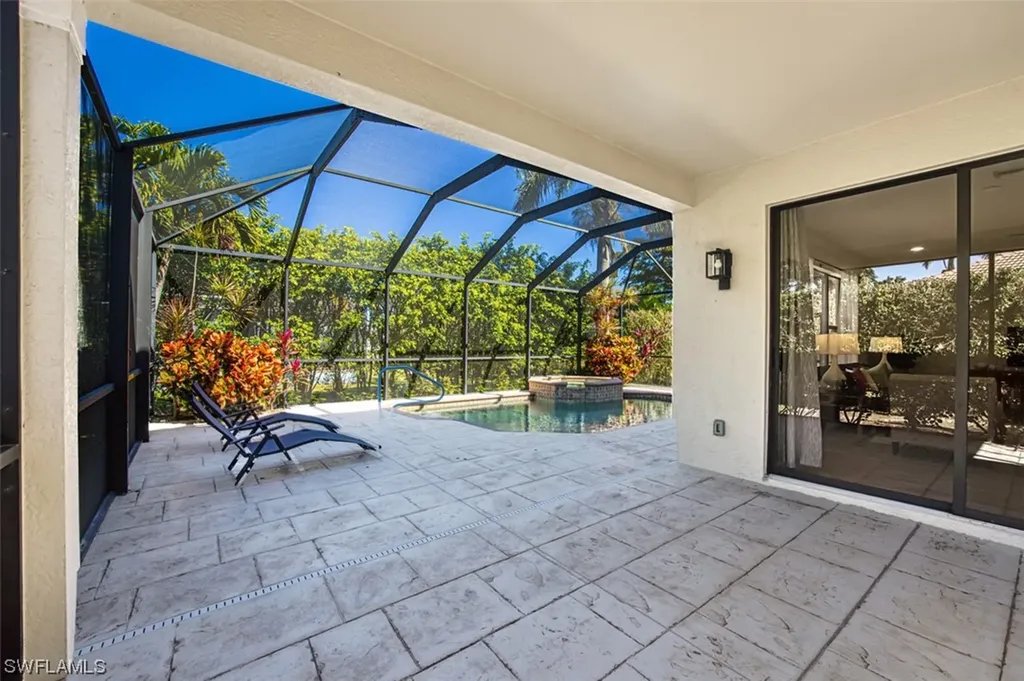8832 Tropical Court Fort Myers FL 33908