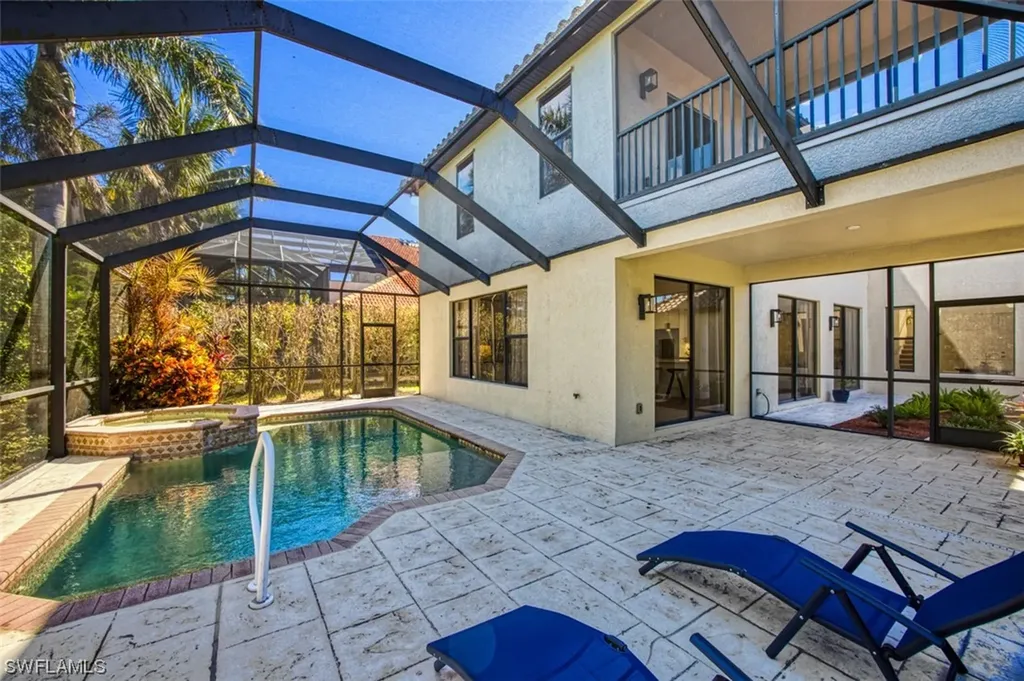 8832 Tropical Court Fort Myers FL 33908