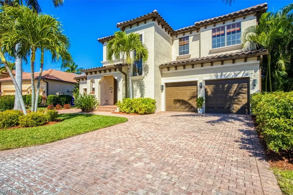 8832 Tropical Court Fort Myers FL 33908