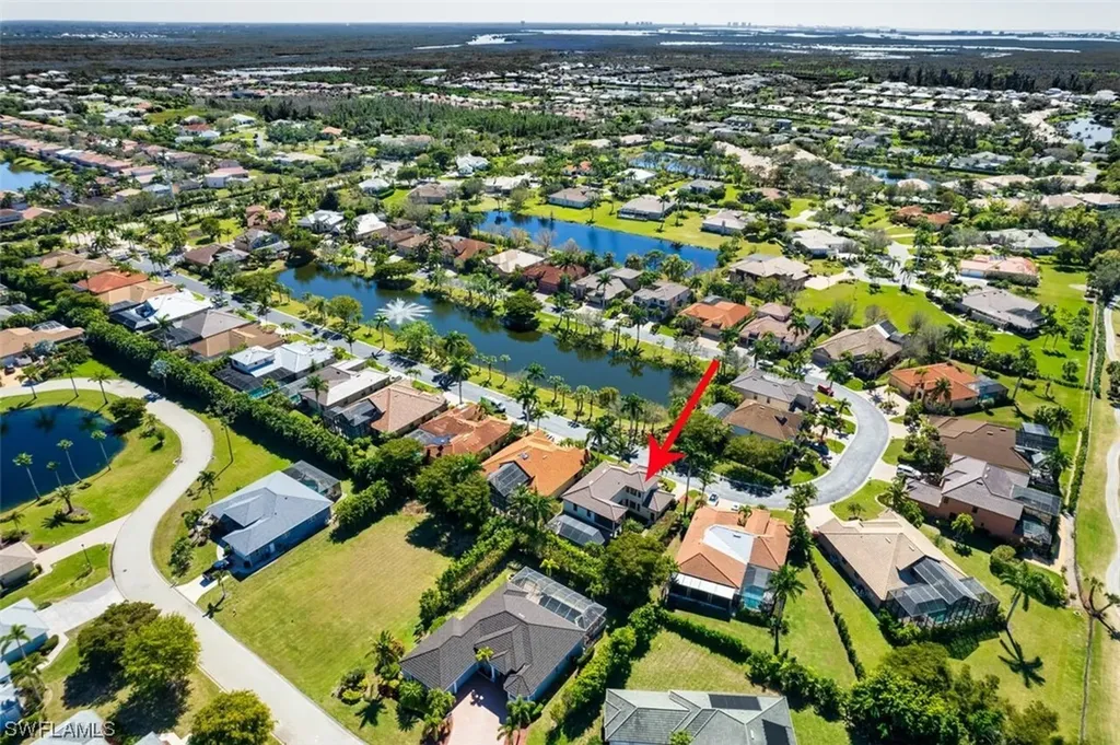 8832 Tropical Court Fort Myers FL 33908