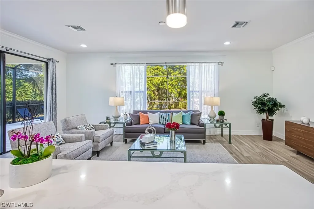 8832 Tropical Court Fort Myers FL 33908