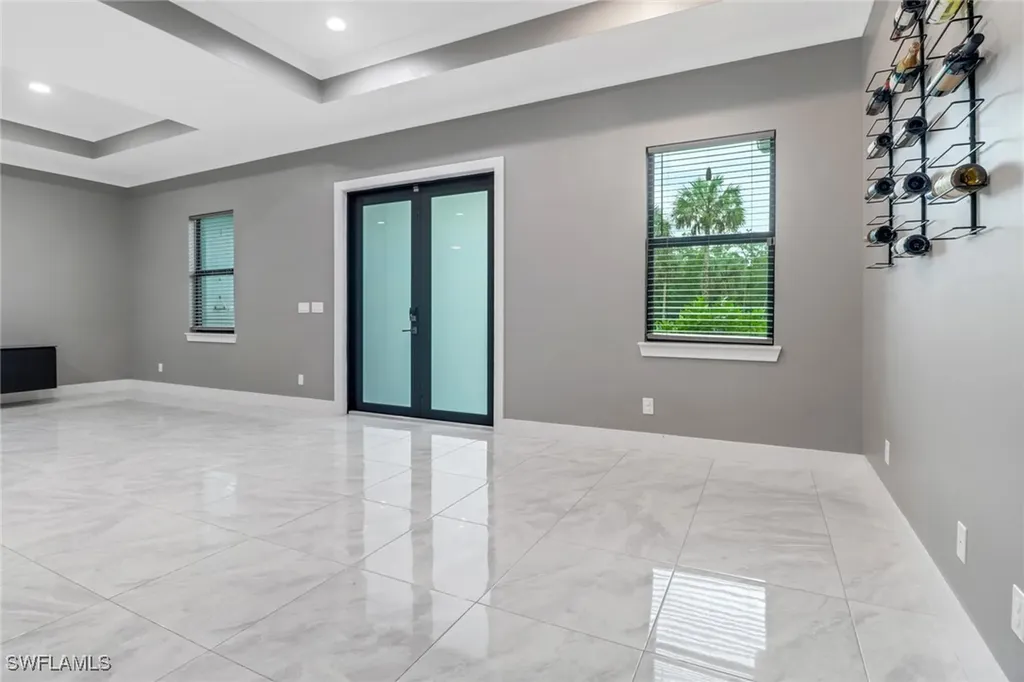 481 7th Street NW Naples FL 34120