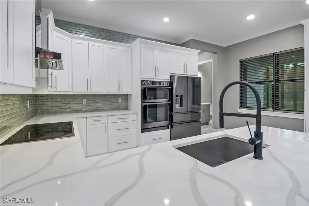 481 7th Street NW Naples FL 34120