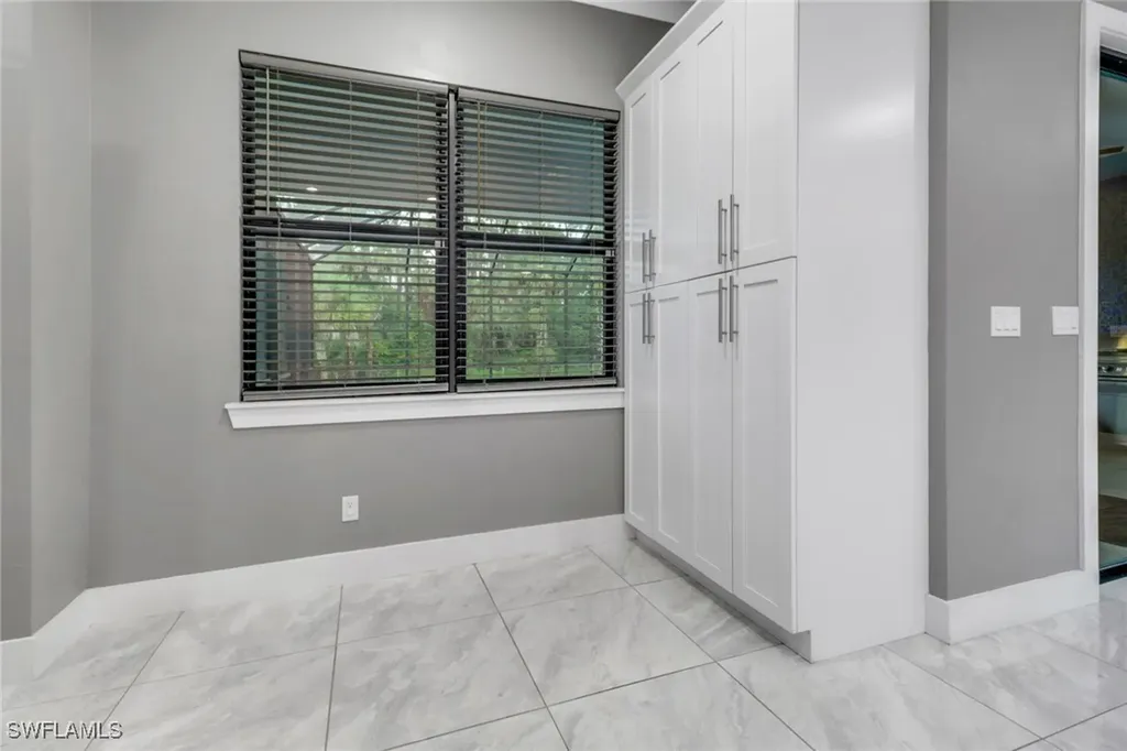 481 7th Street NW Naples FL 34120