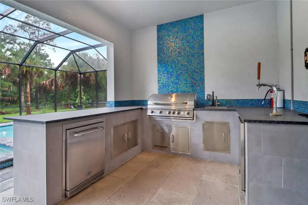 481 7th Street NW Naples FL 34120