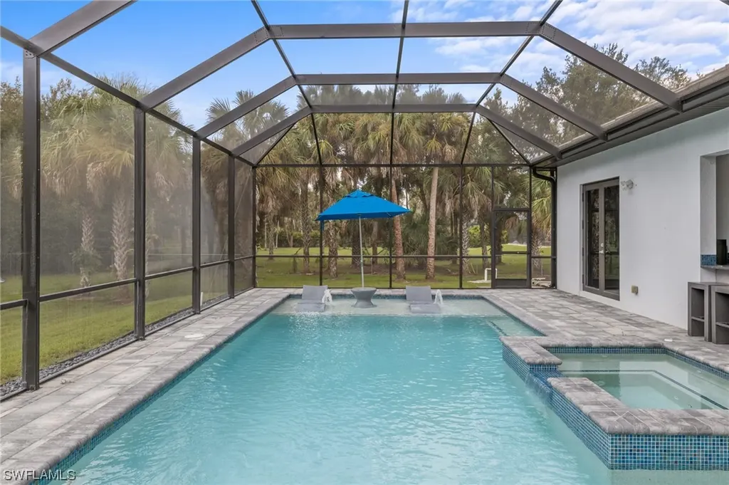 481 7th Street NW Naples FL 34120
