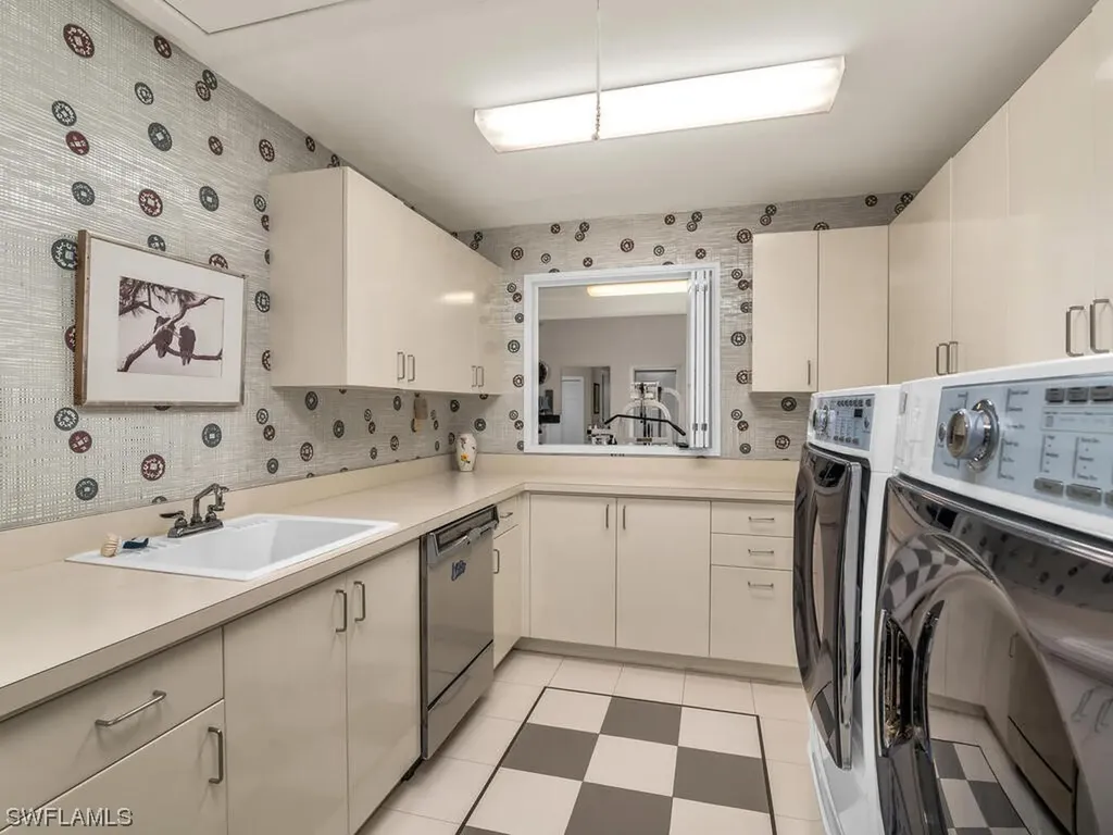 361 Polynesia Court Marco Island FL 34145