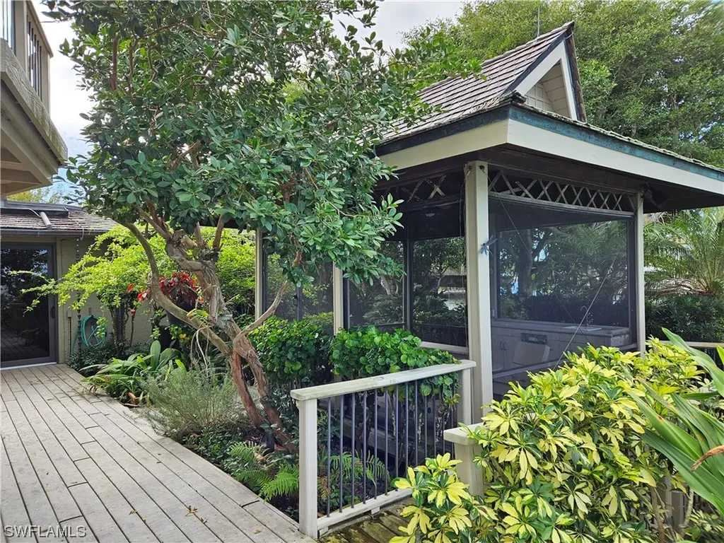 361 Polynesia Court Marco Island FL 34145