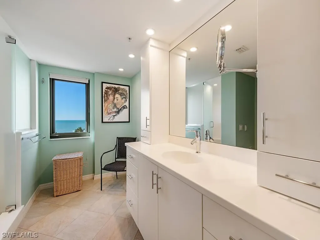 1221 Gulf Shore Boulevard N Naples FL 34102
