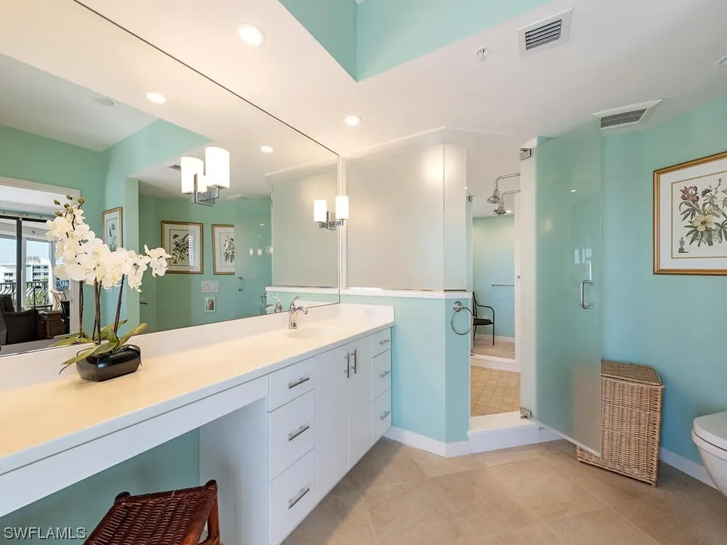 1221 Gulf Shore Boulevard N Naples FL 34102