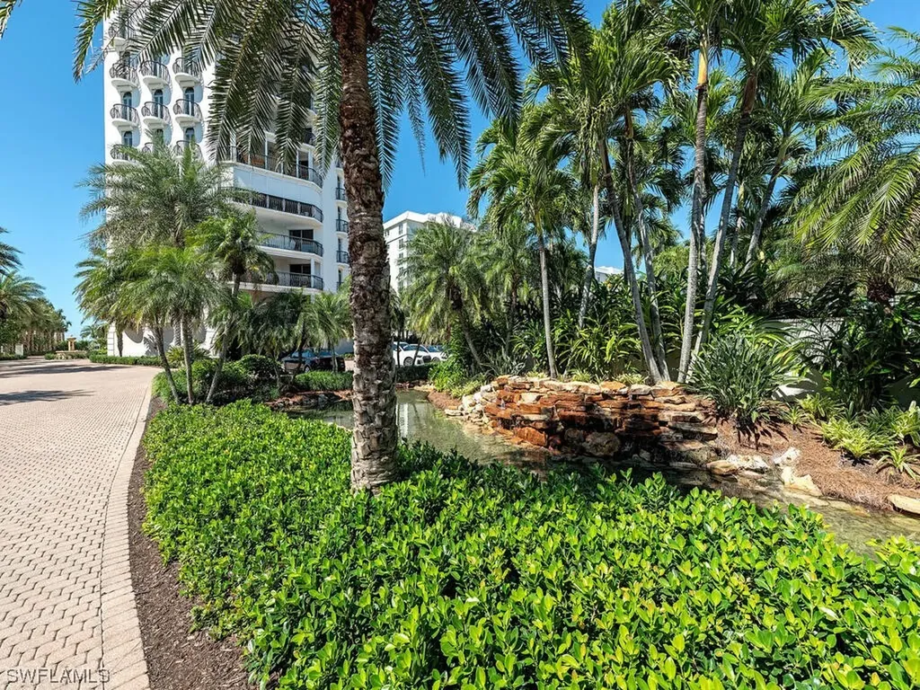 1221 Gulf Shore Boulevard N Naples FL 34102