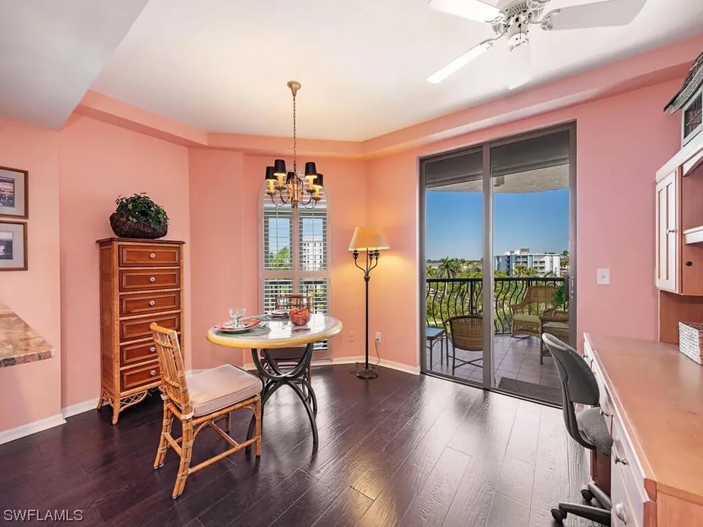 1221 Gulf Shore Boulevard N Naples FL 34102