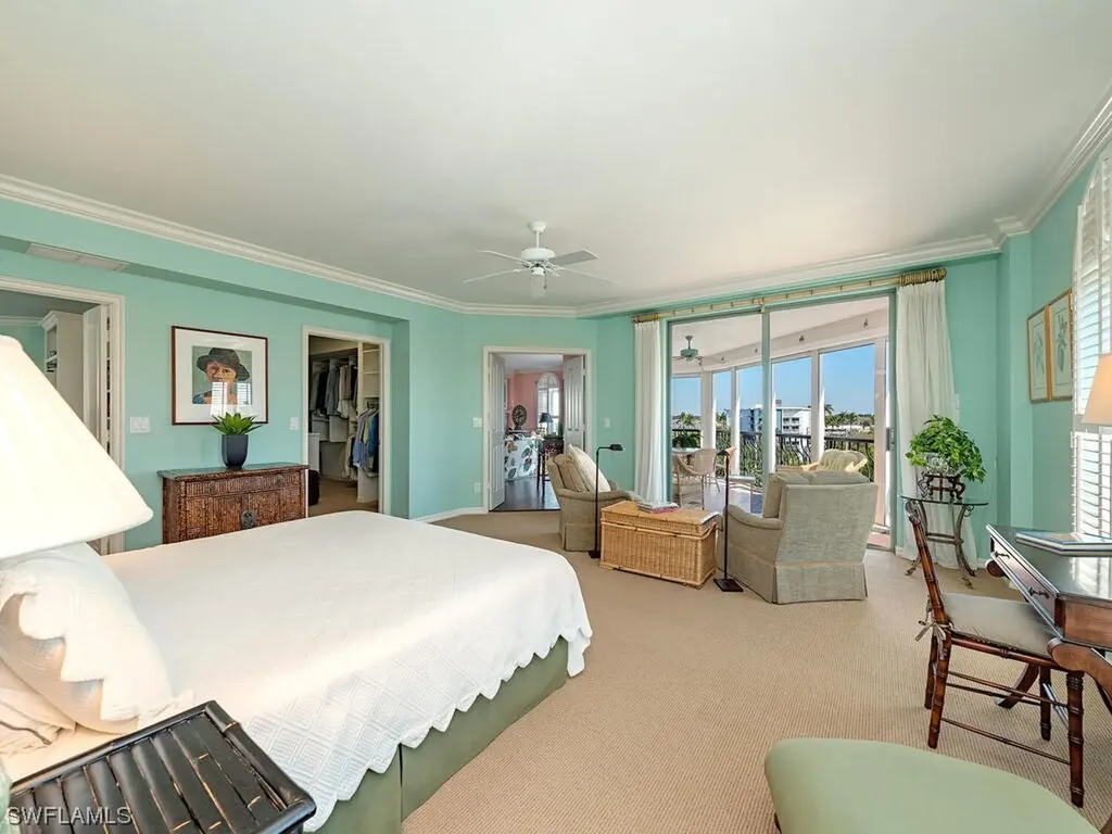 1221 Gulf Shore Boulevard N Naples FL 34102