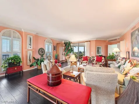 1221 Gulf Shore Boulevard N Naples FL 34102
