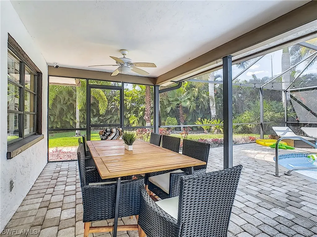 1749 Knights Way Naples FL 34112