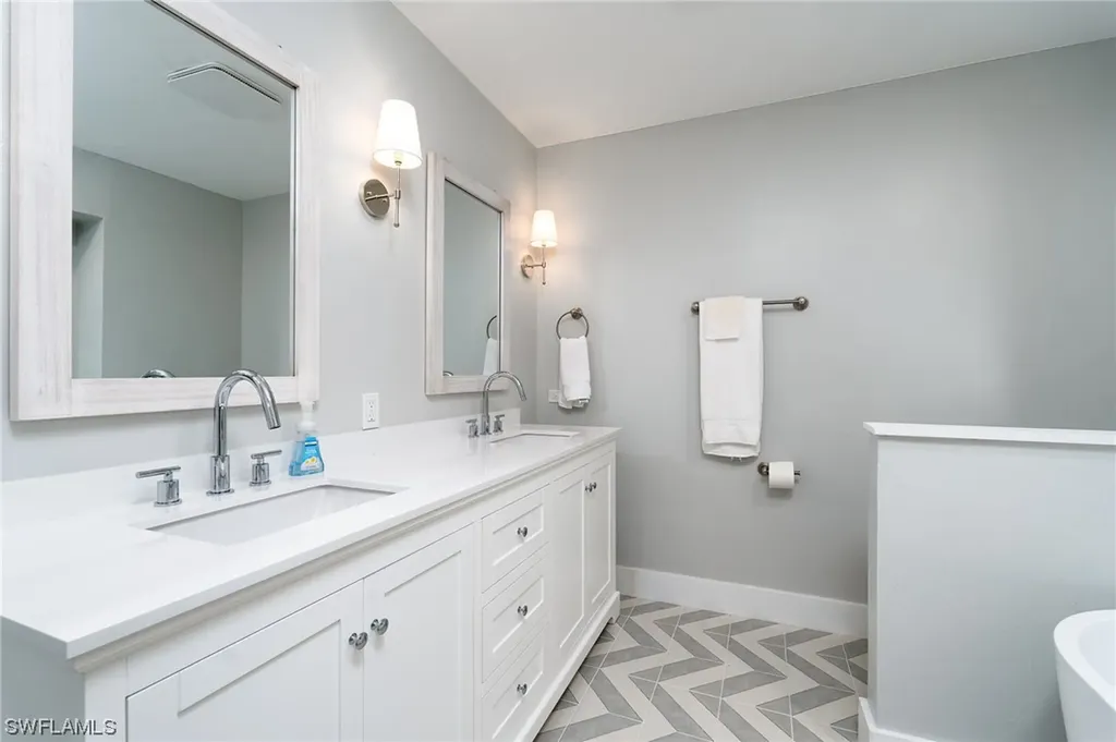 3708 Agate Court Sanibel FL 33957