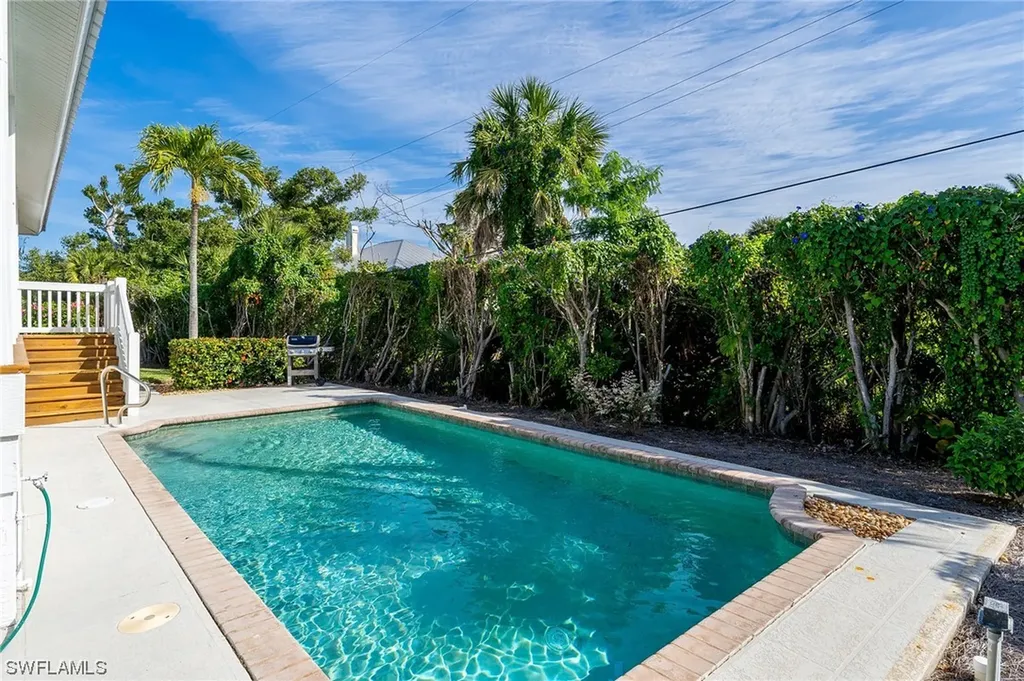 3708 Agate Court Sanibel FL 33957
