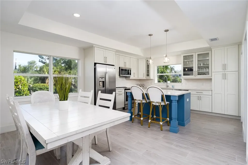 3708 Agate Court Sanibel FL 33957
