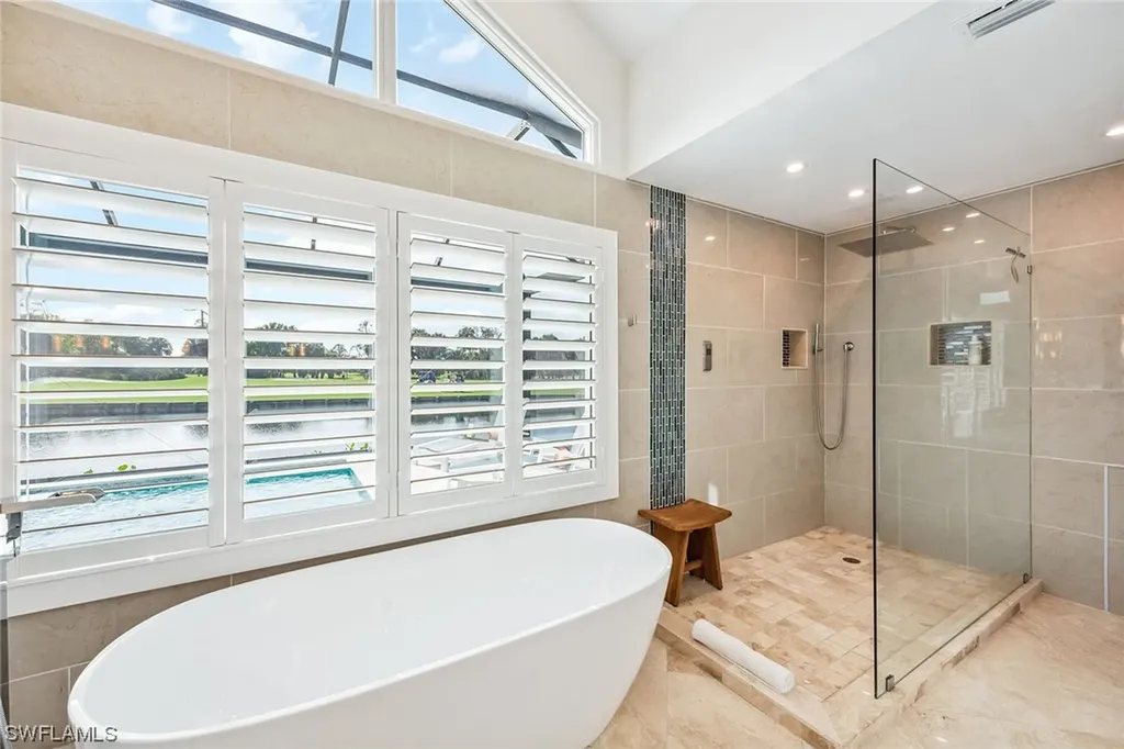 35 Grey Wing Point Naples FL 34113