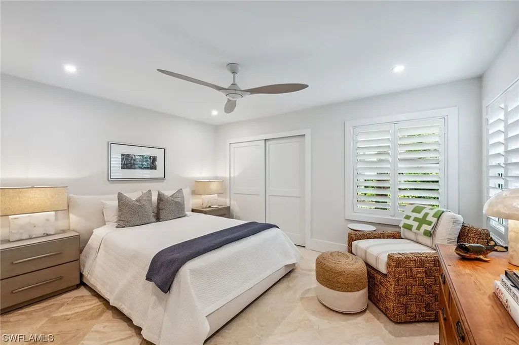 35 Grey Wing Point Naples FL 34113