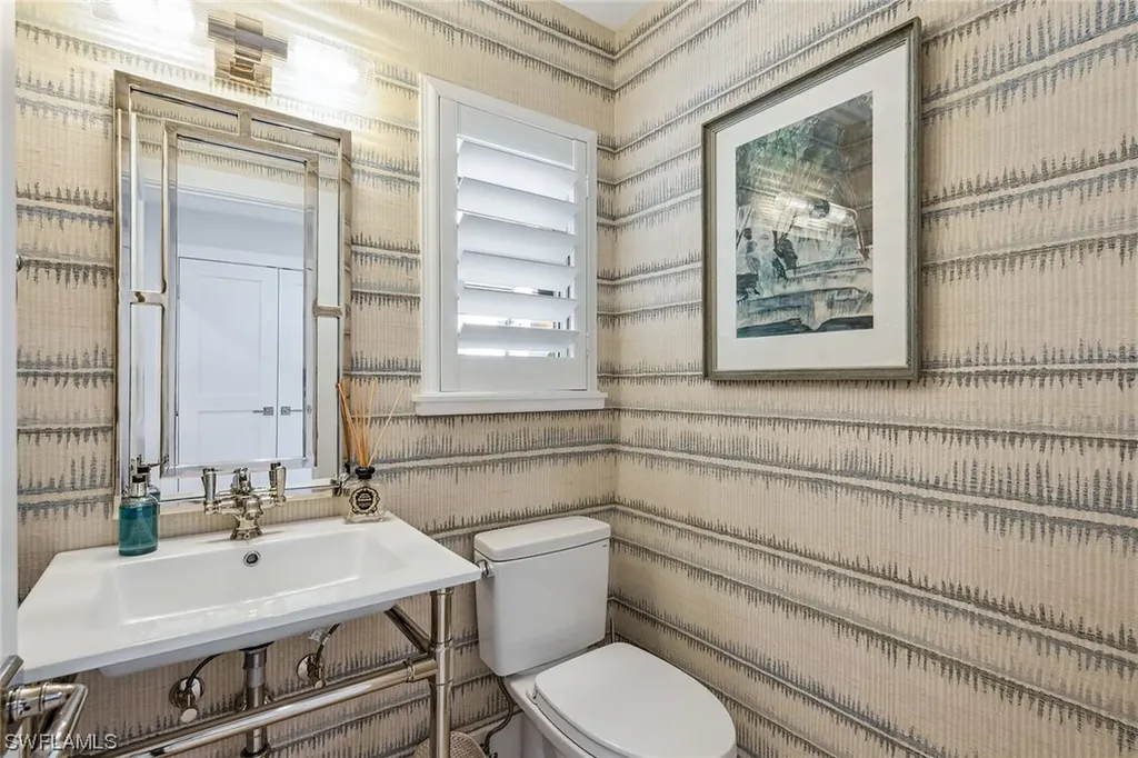 35 Grey Wing Point Naples FL 34113