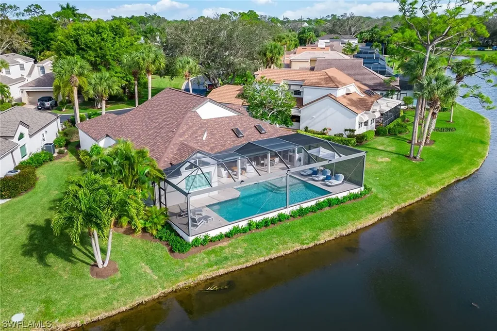 35 Grey Wing Point Naples FL 34113