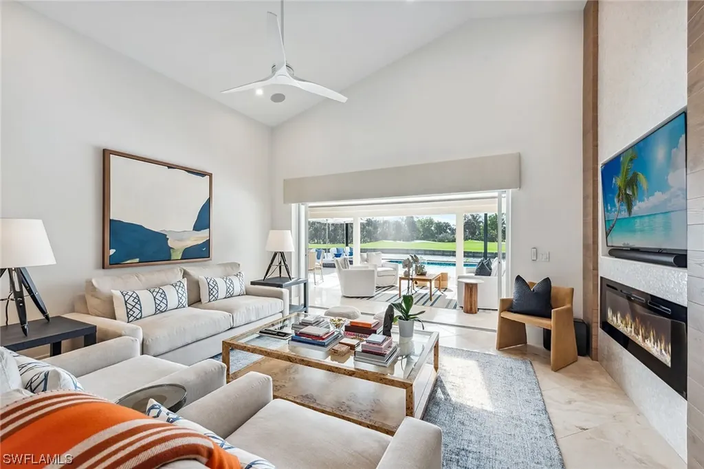 35 Grey Wing Point Naples FL 34113